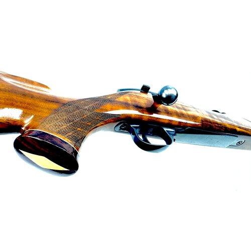 Weatherby MK V Deluxe, 300 Wby Mag, Bolt Action Rifle, Excellent 98% Condition Weatherby MK V Deluxe, 300 Wby Mag, Bolt Action Rifle, Excellent 98% Condition