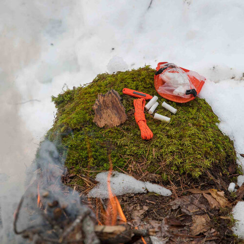 SOL SOL Fire Lite Fire Starting Kit SOL SOL Fire Lite Fire Starting Kit