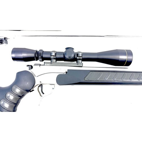 Thompson Center Pro Hunter Encore Package w/ 3 Leupold-Scoped Stainless Barrels (.243/.204/300WM) Package, Excellent Condition Thompson Center Pro Hunter Encore Package w/ 3 Leupold-Scoped Stainless Barrels (.243/.204/300WM) Package, Excellent Condition
