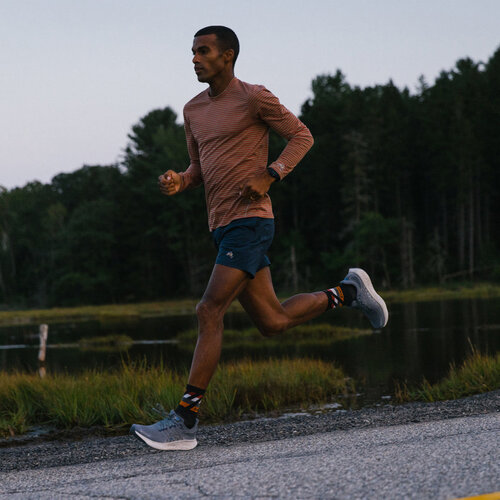 Darn Tough Men's Run Micro Crew / Ultra-Lightweight 1061