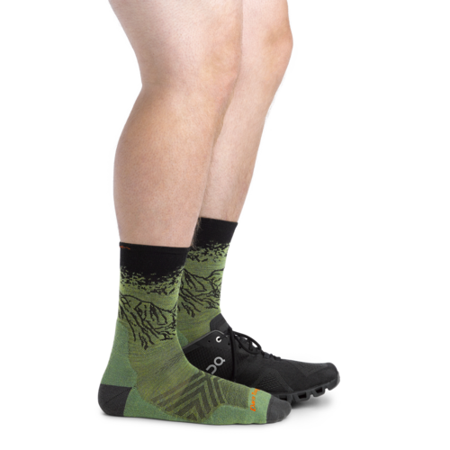 Darn Tough Men's Run Micro Crew / Lightweight with Cushion 1066 Darn Tough Men's Run Micro Crew / Lightweight with Cushion 1066