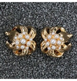 VC Italy Audrey Pearl and Gold Clip Earring