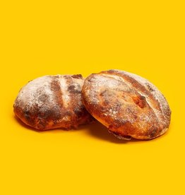 Guillaume boulangerie Mini Fesse aux Patate et Cheddar (6)