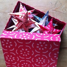 Origami Star Garland Kit