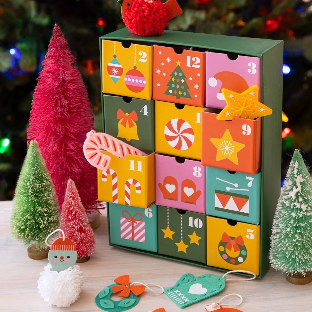 12 Crafts of Christmas Advent Calendar