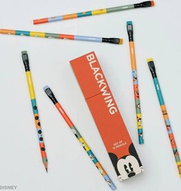 Disney Mickey and Friends Blackwing Box/12 Pencils