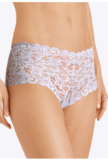 Hanro Moments Lace Shorty