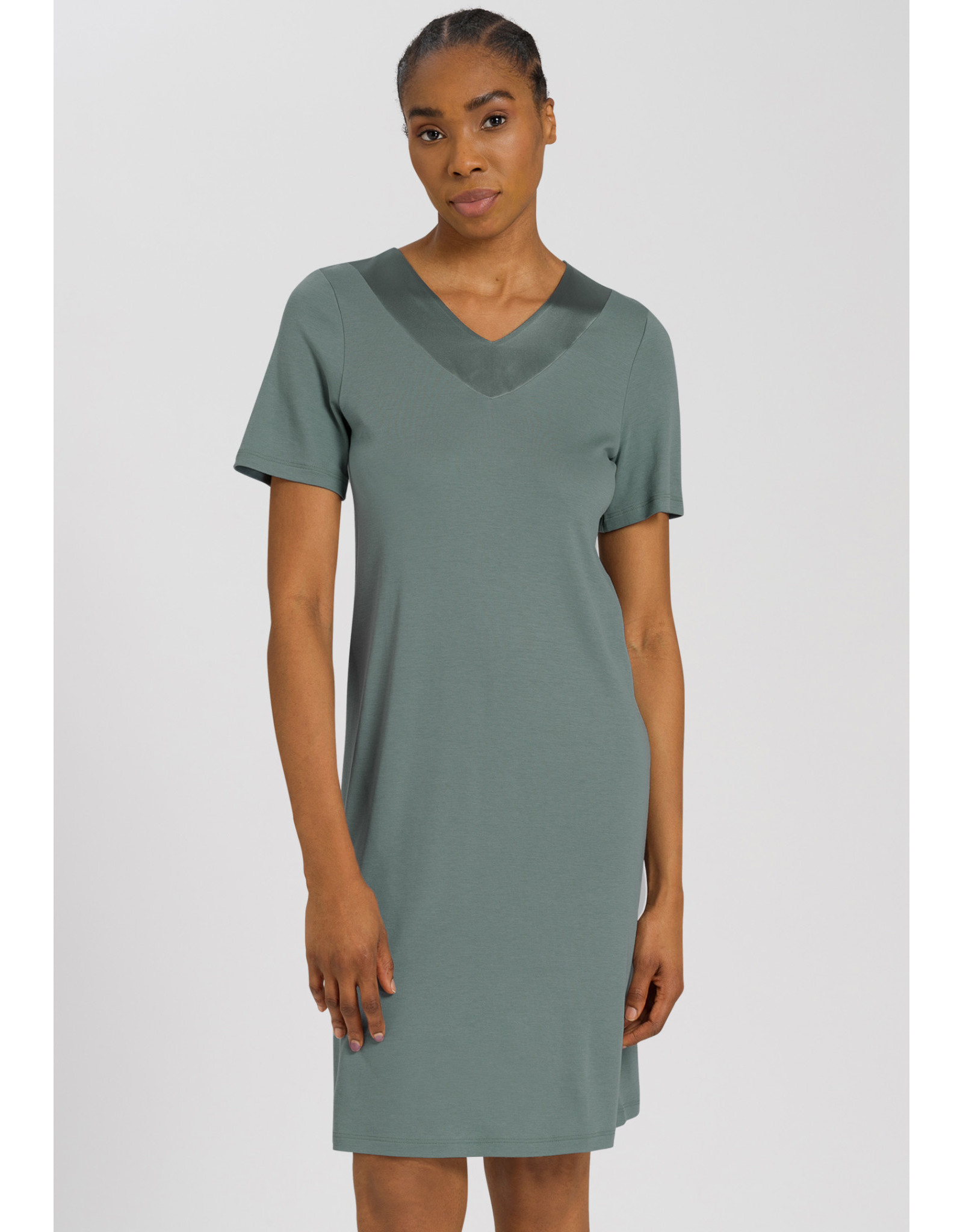 Hanro Mira Short Cap Sleeve Nightgown