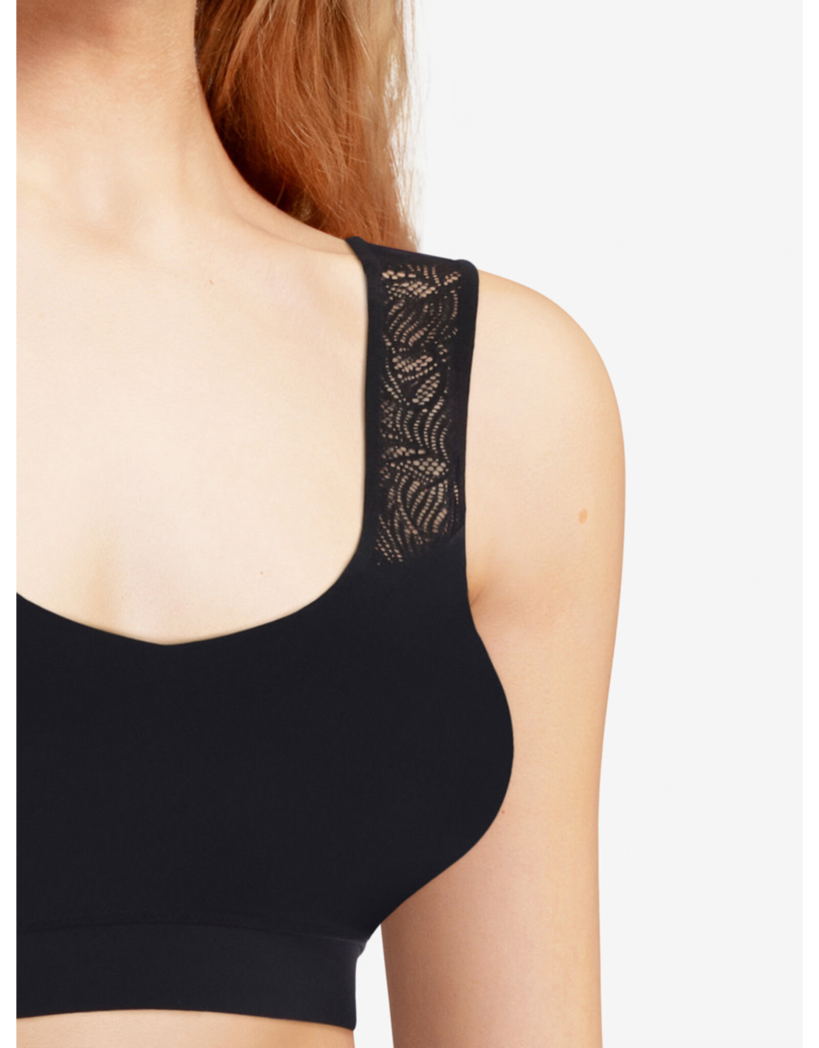 Chantelle SoftStretch Lace V Back Padded Bralette
