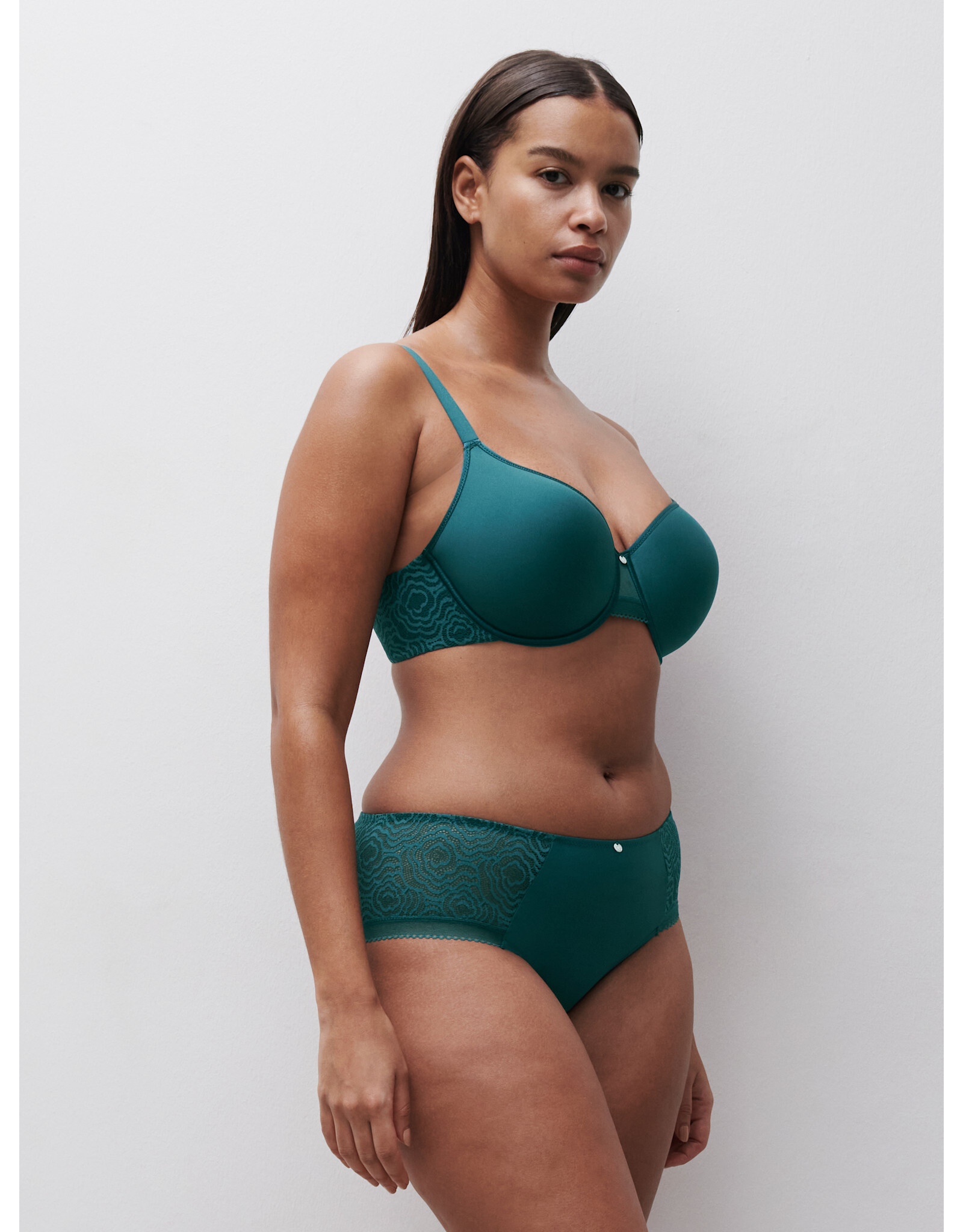 Chantelle C Jolie 3/4 Memory Foam T-Shirt Bra