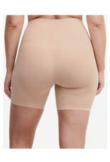 Chantelle Smooth Comfort  High Waisted Mid Thigh Short
