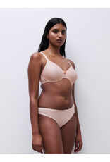 Chantelle C Magnifique Seamless Minimizer Bra