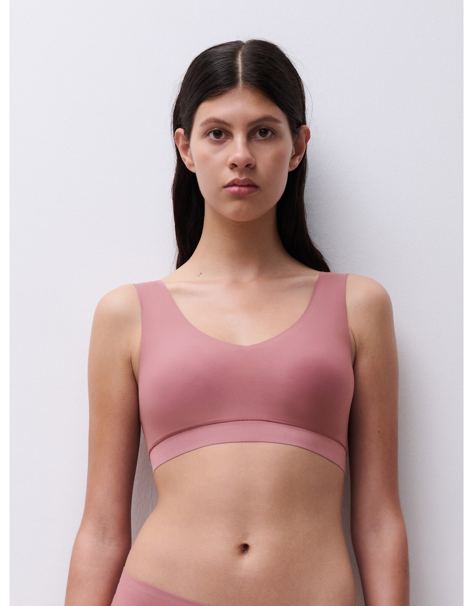 Chantelle SoftStretch V Back Bralette