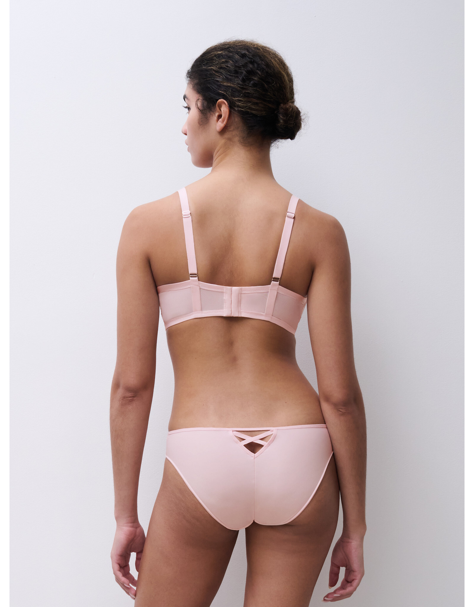 Chantelle Lush Plunge T-Shirt Bra