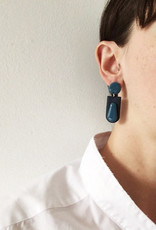 CartoucheMTL Boucles d'oreilles Joelle CartoucheMTL Bleu foncé