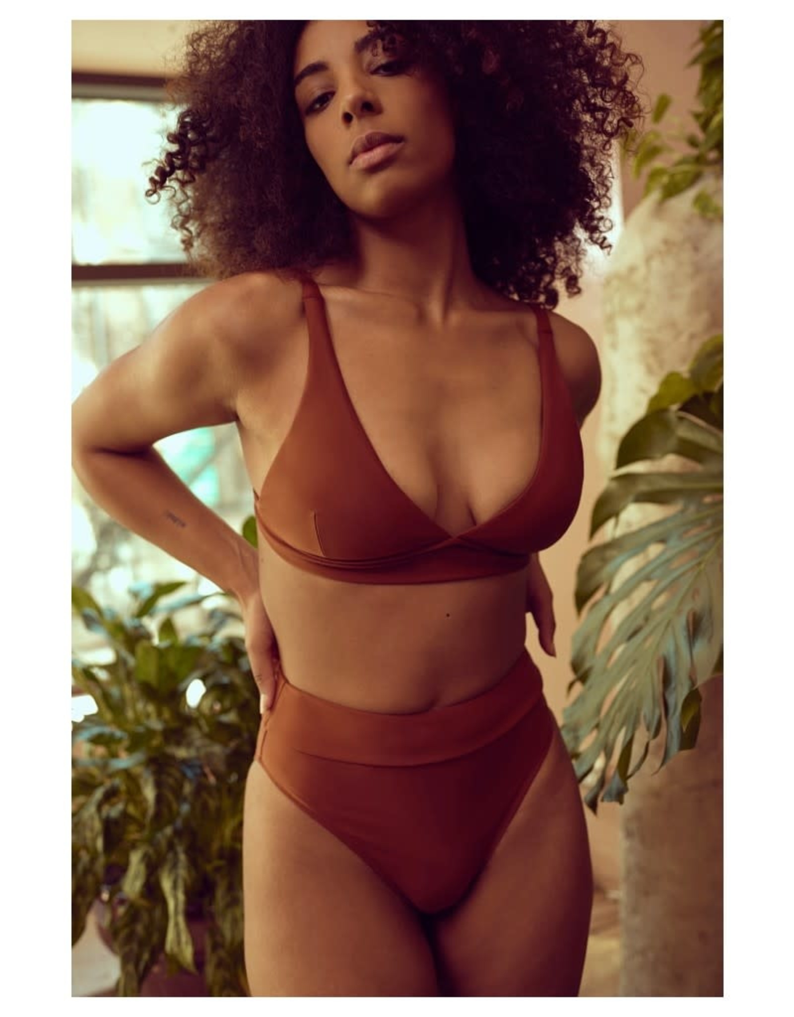 Selfish Swimwear Haut de Maillot Lauren PE22 Selfish Swimwear Chocolat