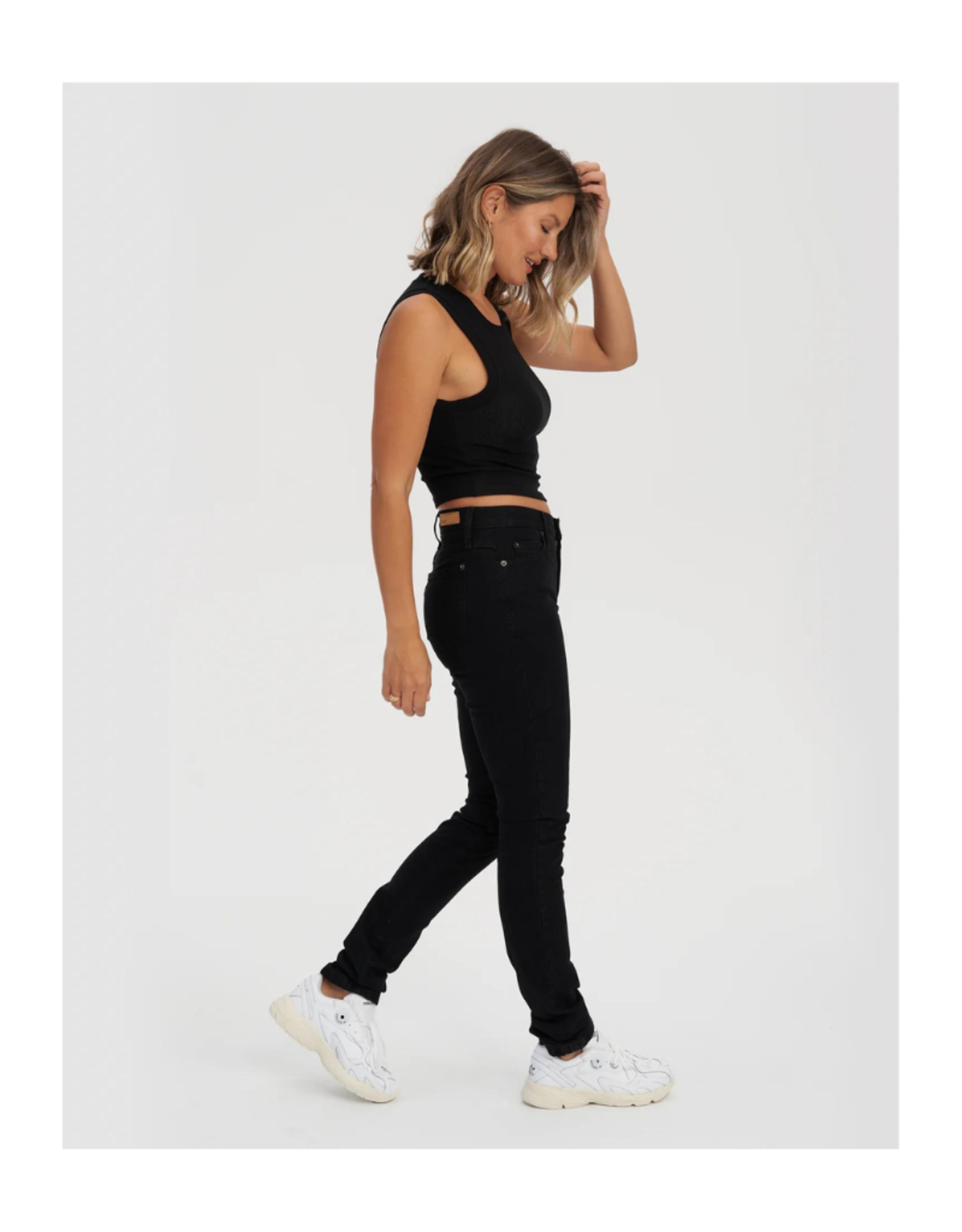 Yoga Jeans Classic Rise Skinny Rachel 1130 Yoga Jeans Overdye Black
