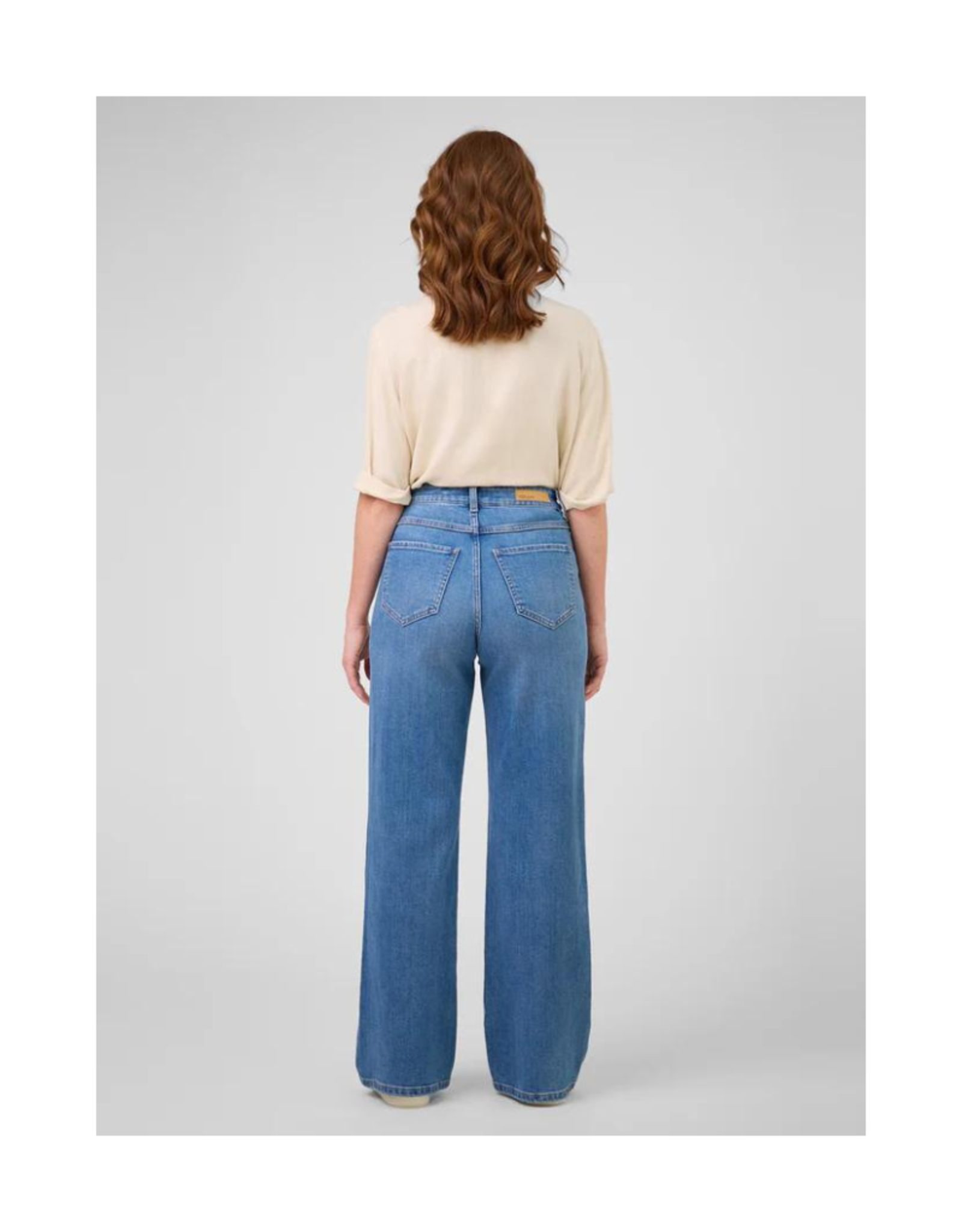 Yoga Jeans High Rise Lily Wide Leg 2616 Yoga Jeans Rio