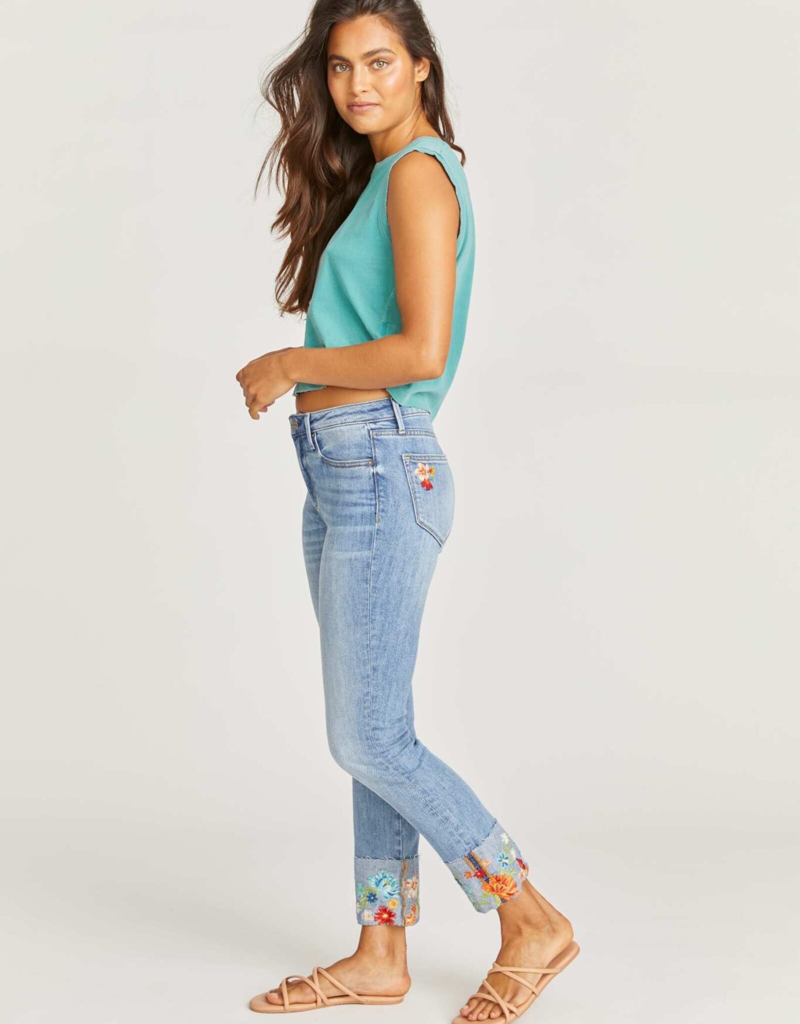 Driftwood Colette Crop Jeans Le Bouquet