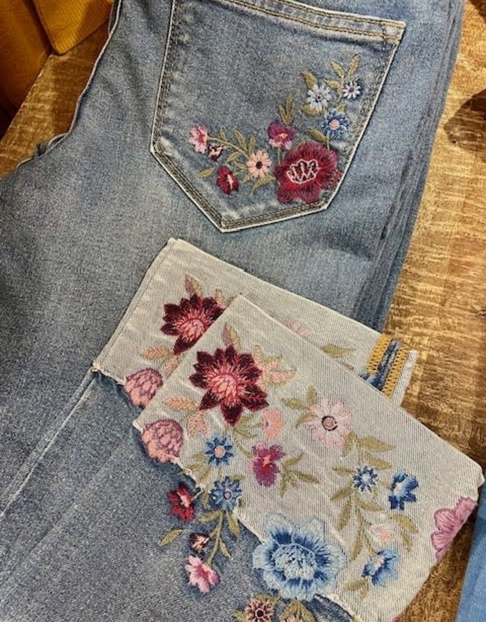 Driftwood Colette Crop Jean Bluebird