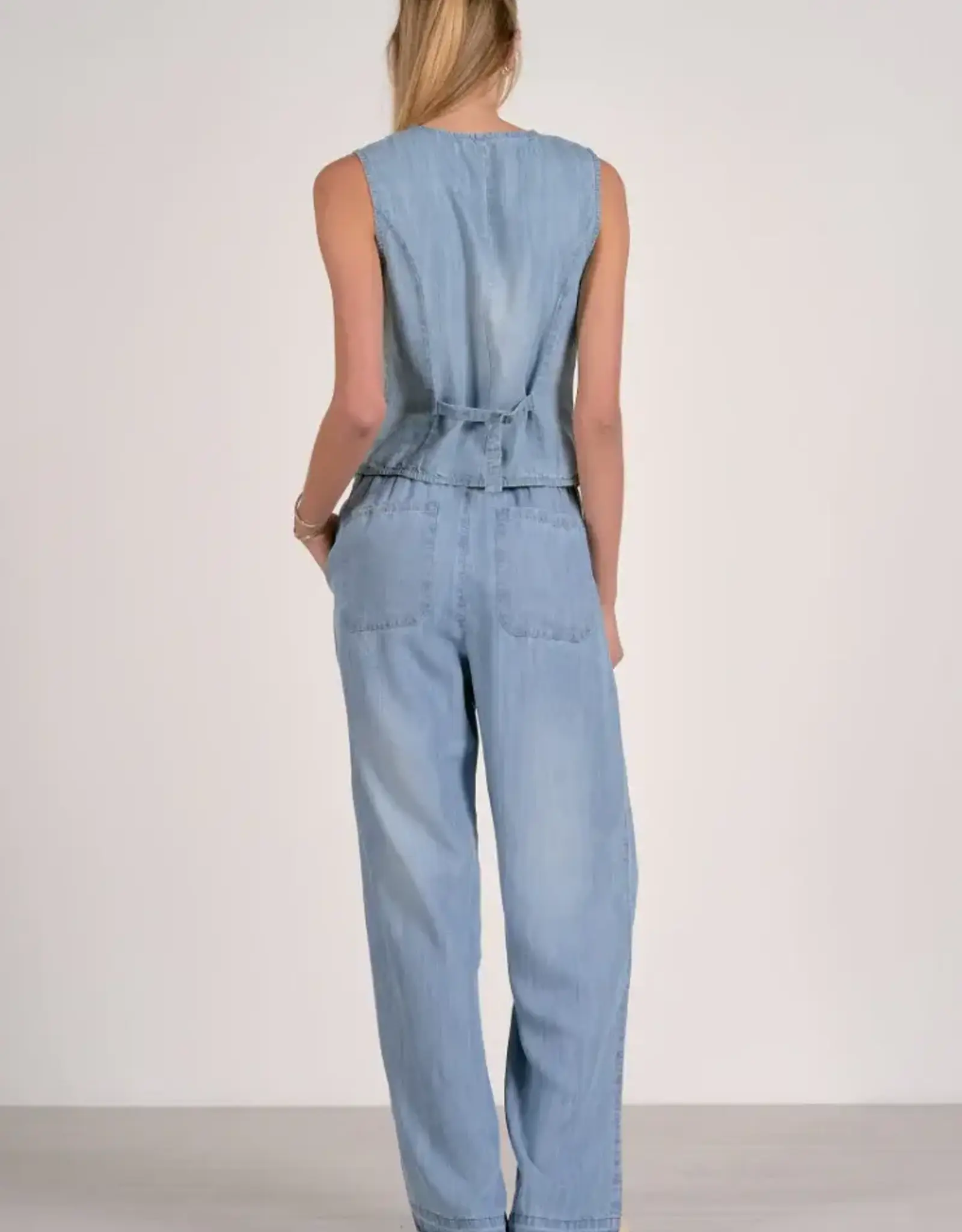 Elan Chambray Button Vest