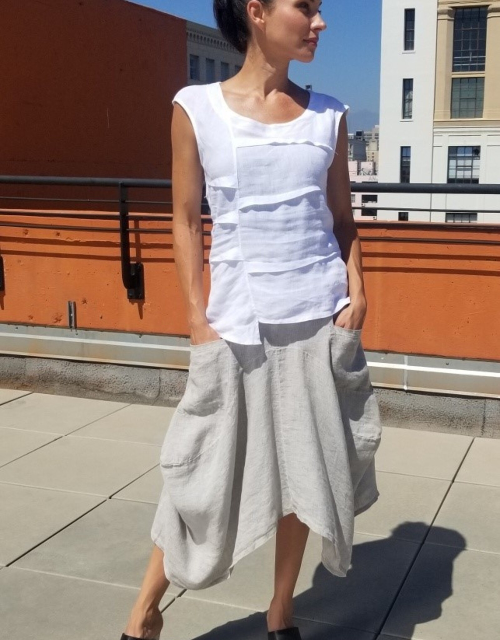 Inizio Linen Emma Sleeveless Top