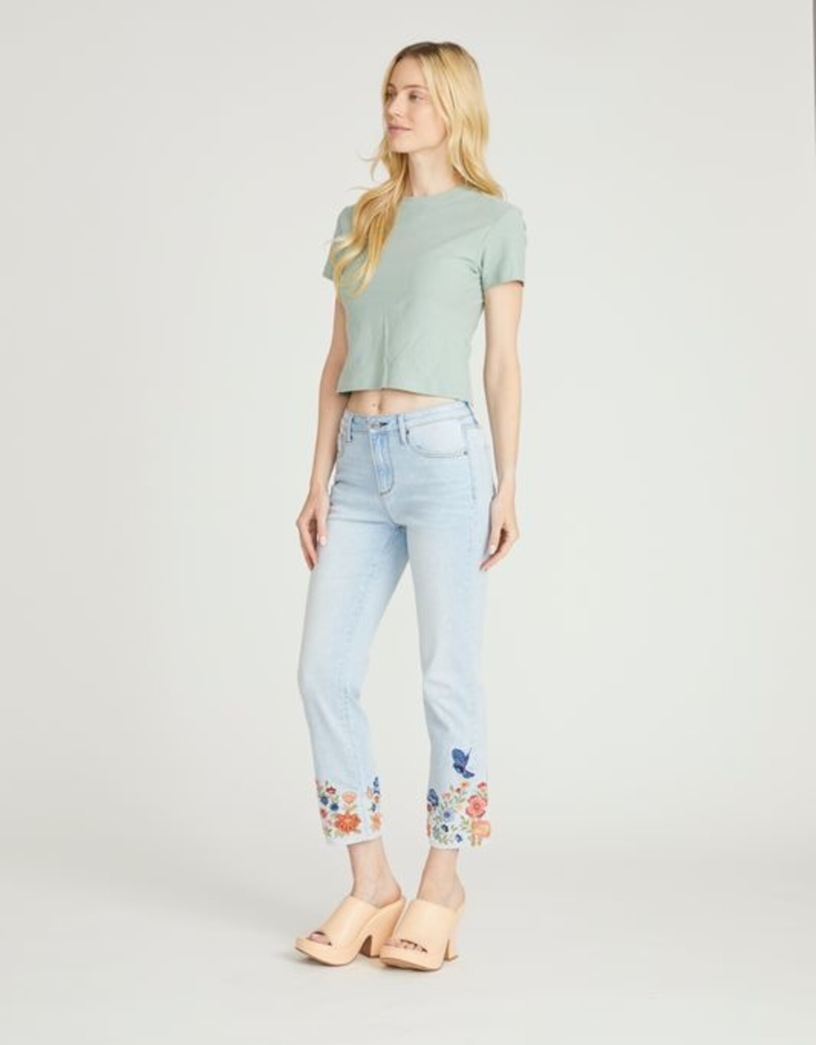 Driftwood Colette Light Wash Bluebird