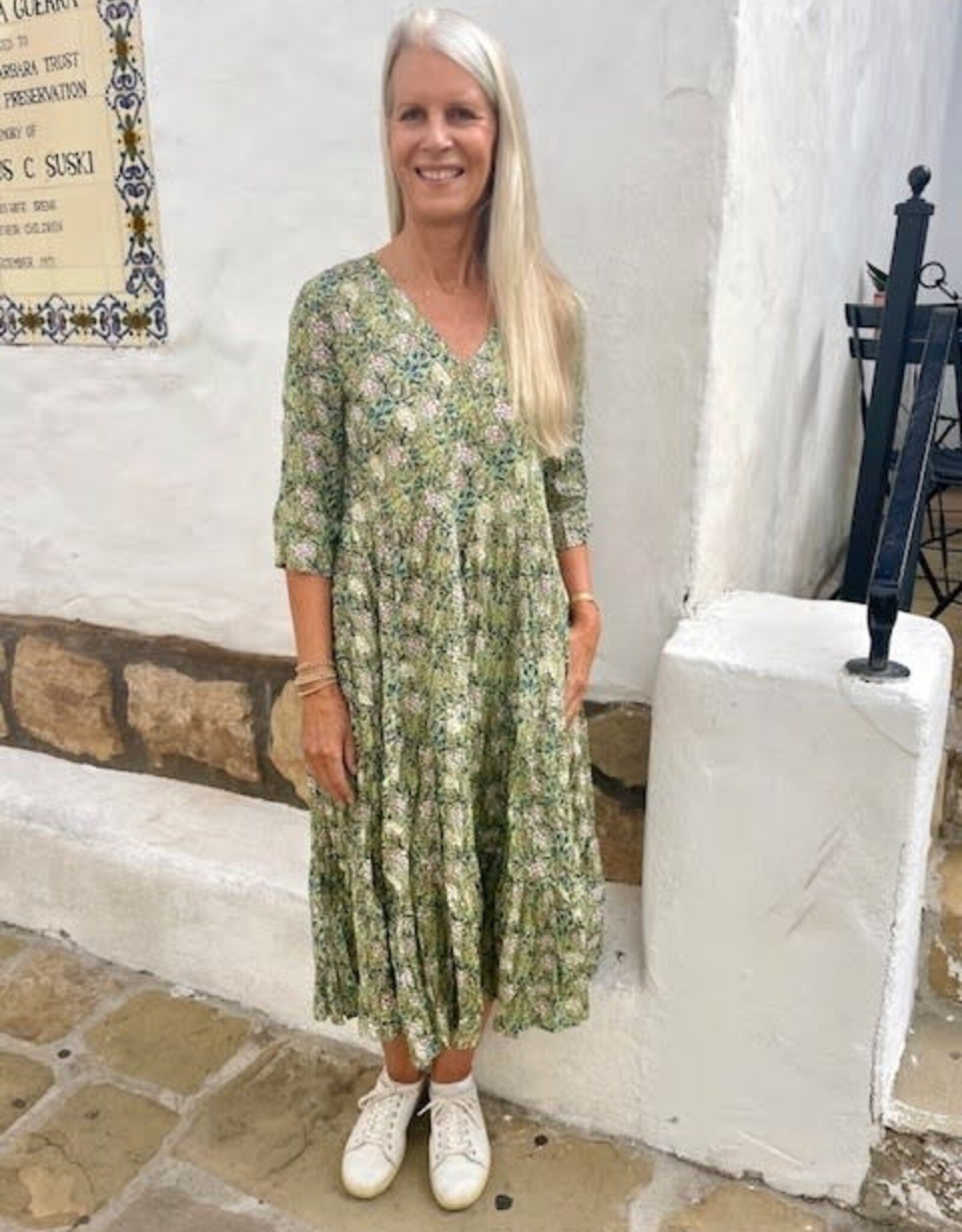 Dress Addict  Jok 3/4 Sleeve Light Green Midi Dress