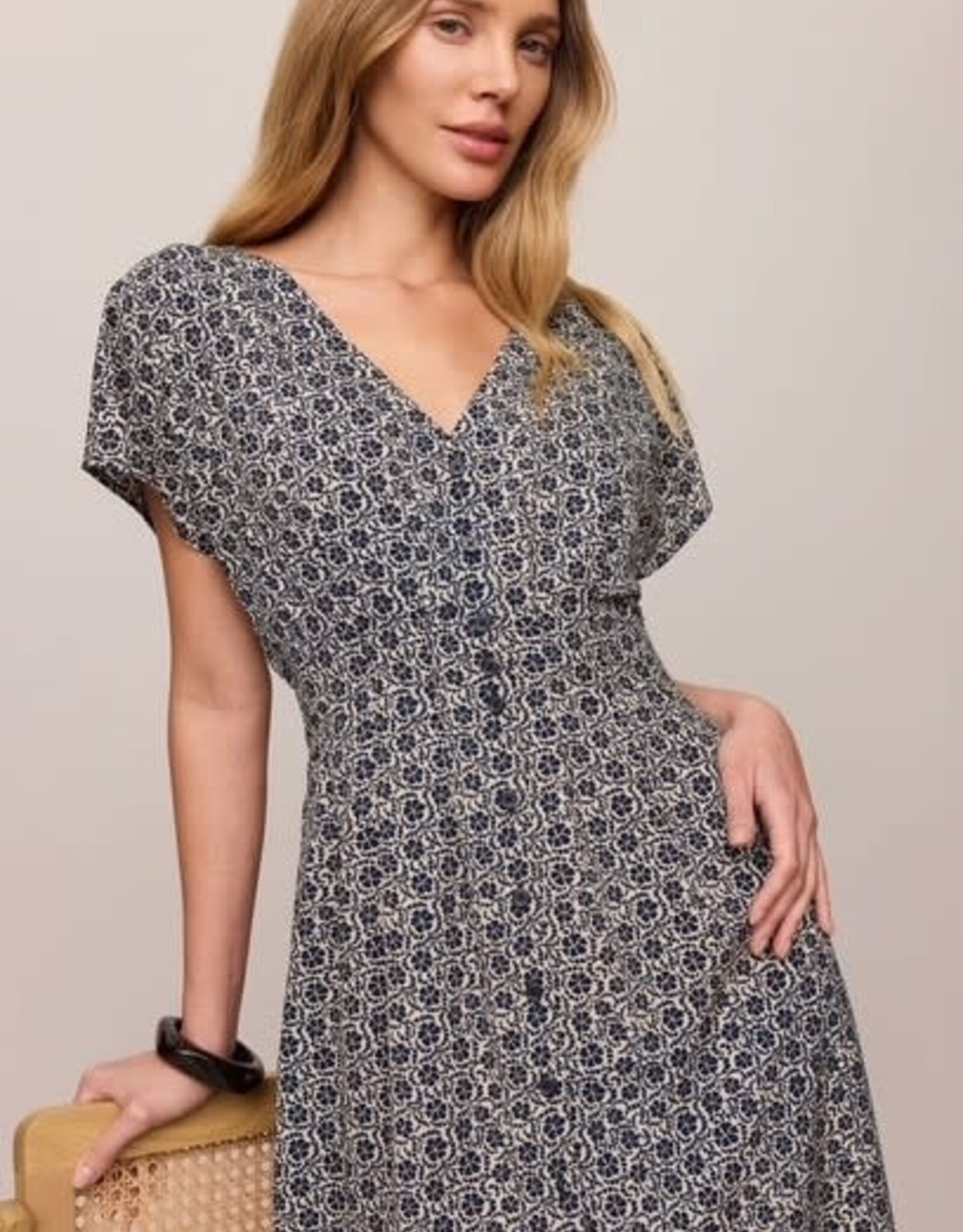 Z Supply  Sanna Iris Floral Midi Dress