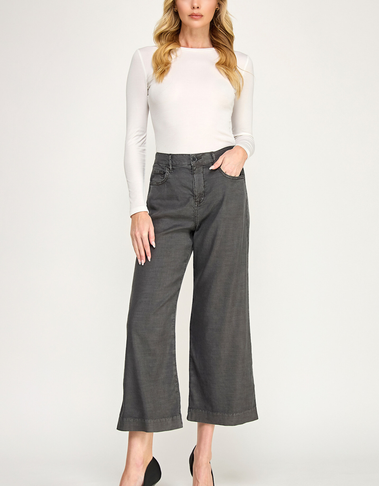 Level 99  Anabelle Crop Pants Smokey Grey