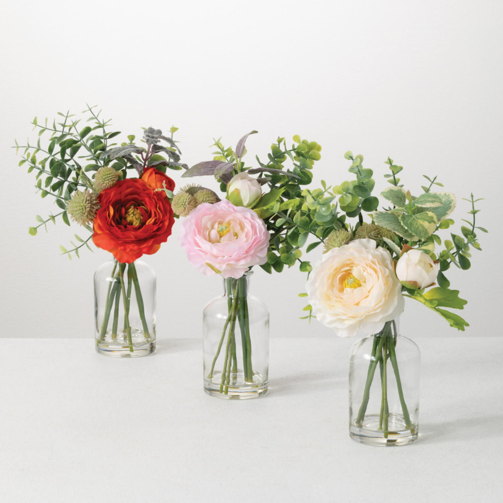 Sullivans RANUNCULUS VASE   (1)        12938CD loading=