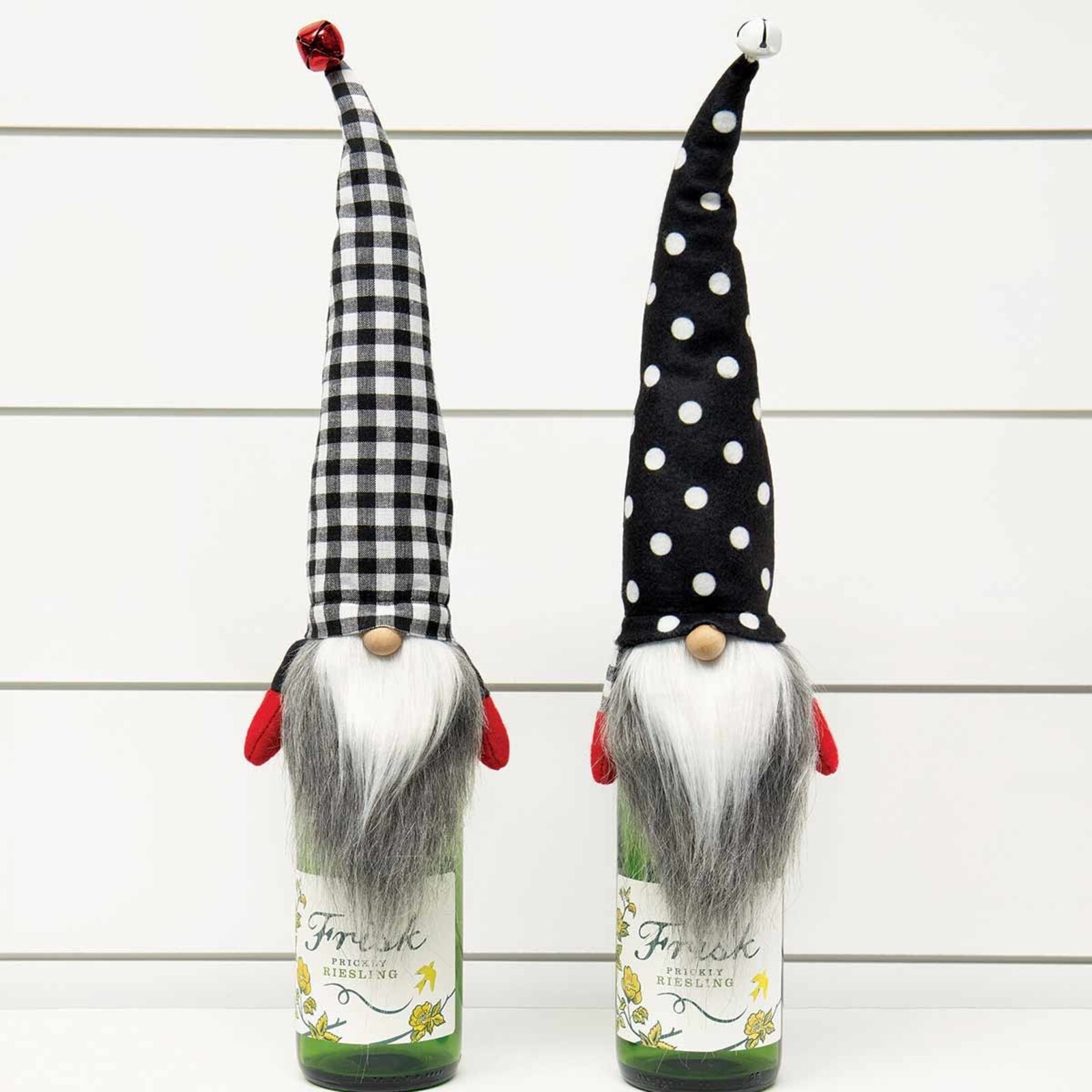 Meravic GNOME BOTTLE TOPPER  WITH  BELL  R8604 loading=