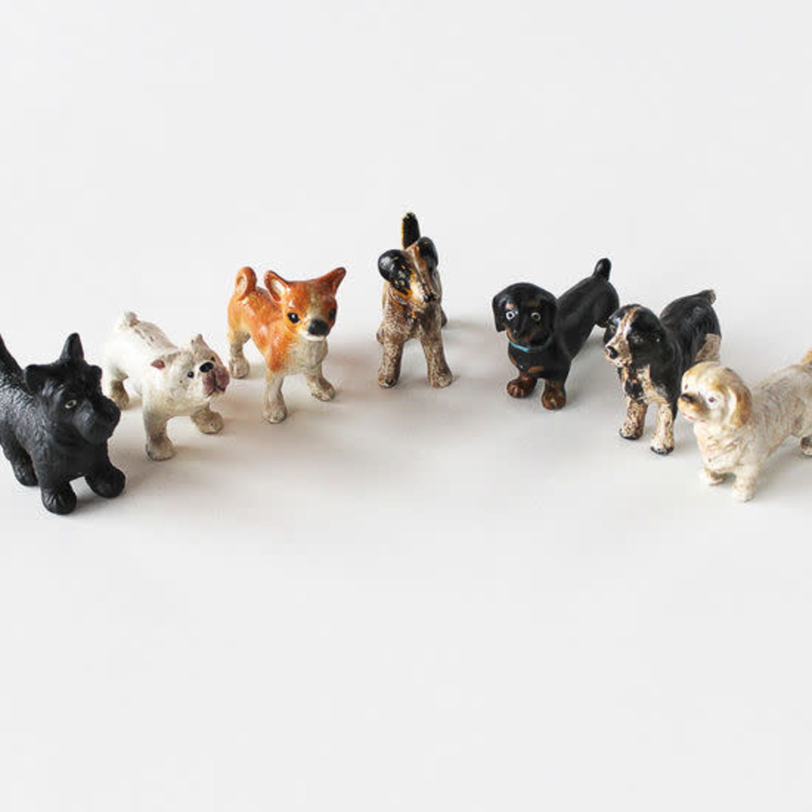 One Hundred 80 Degrees Dog Figurine, Small , Cast Iron, 2" - 2.5   ST0012 loading=