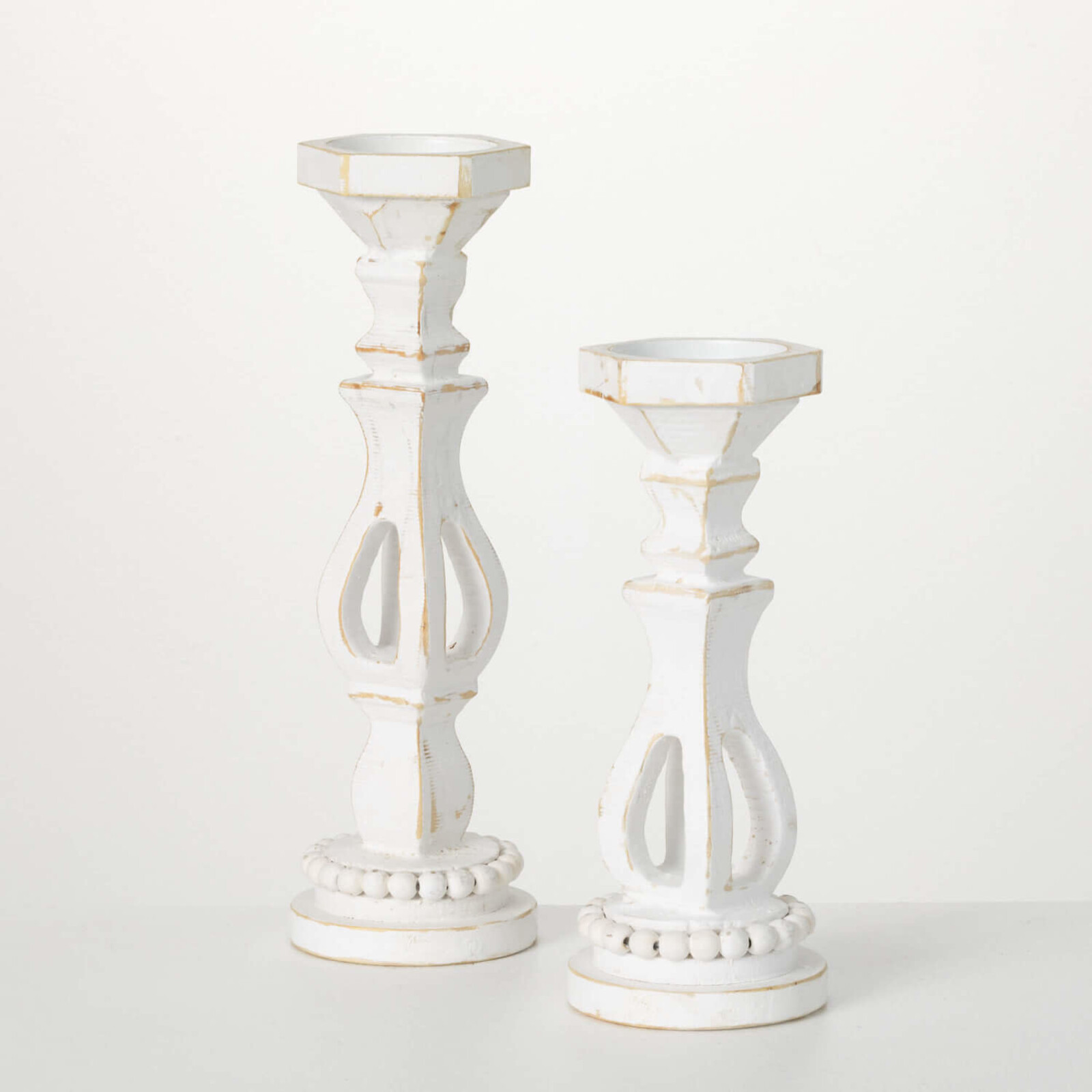 Sullivans WHITE WOOD PILLAR HOLDER  Large  16"  PN3751L loading=