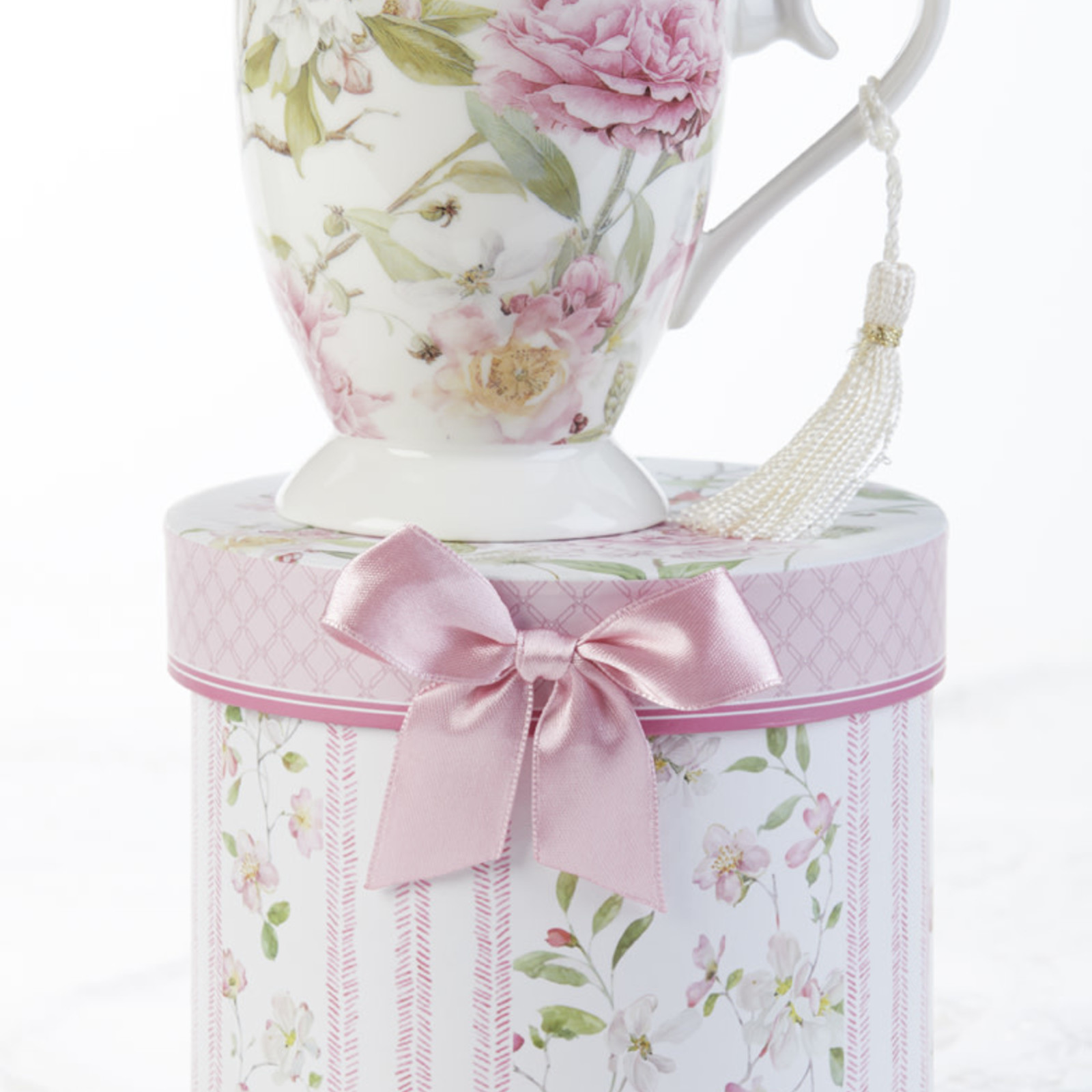 Delton Products 4.6" Porcelain Mug in Gift Box, Pink Peony   8148-6 loading=