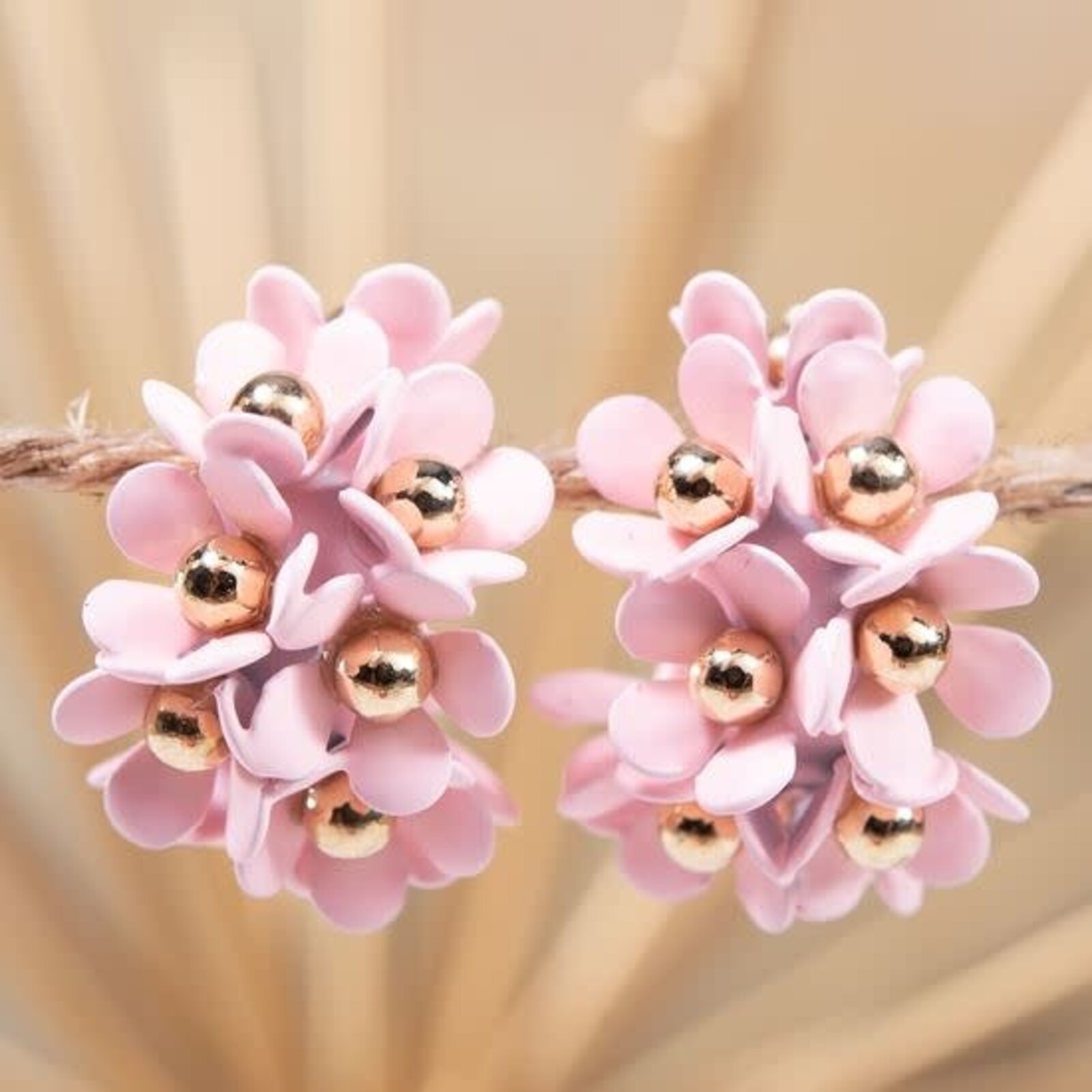 Amanda Blu Blu Botanicals Cluster Flower Ear Hugger Earring loading=