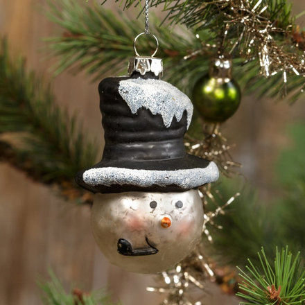 Ragon House SMALL SNOWMAN W/HAT ORNAMENT     9320S