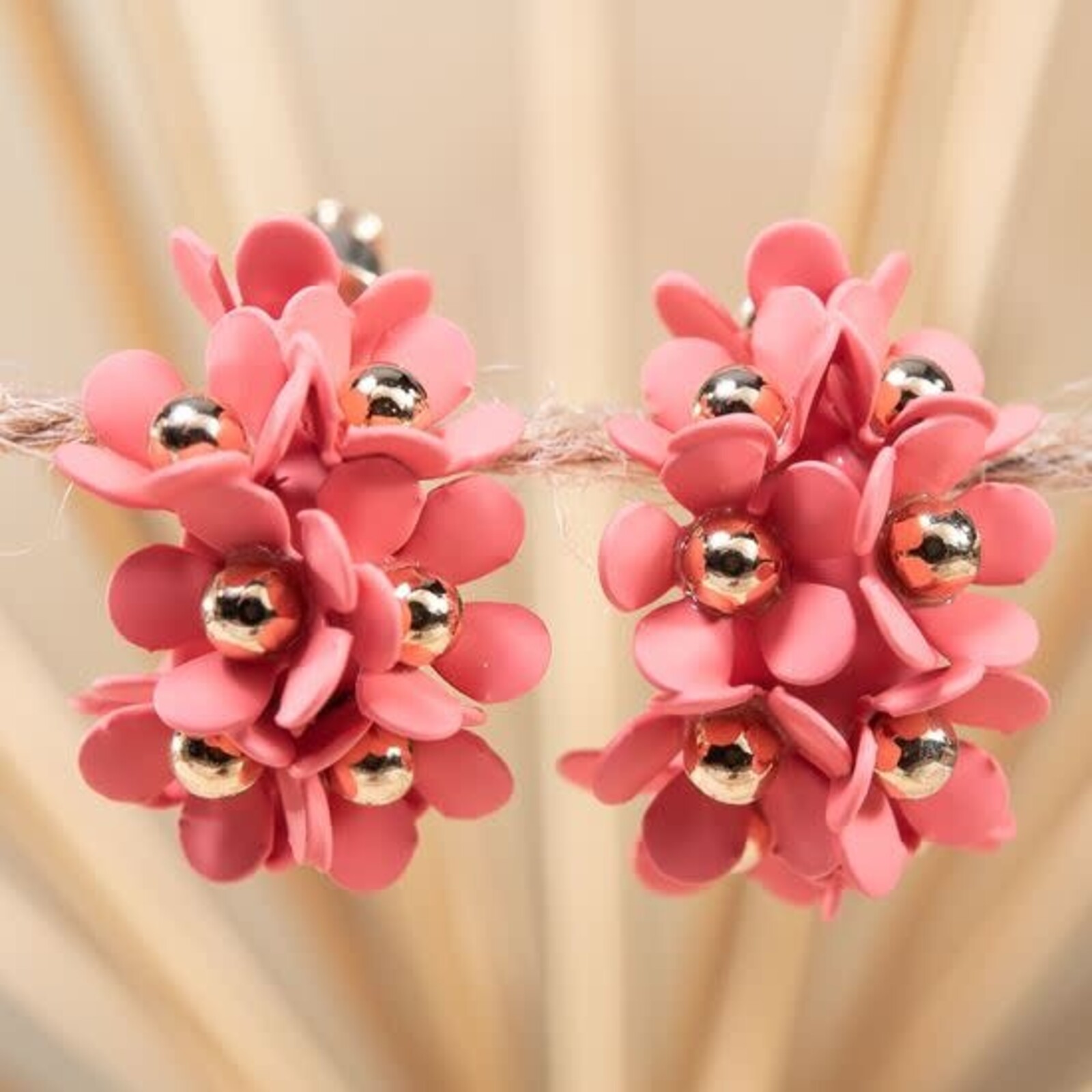 Amanda Blu Blu Botanicals Cluster Flower Ear Hugger Earring loading=