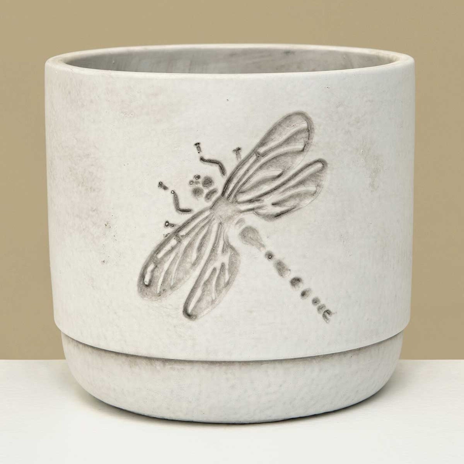 Meravic POT DRAGONFLY WHITE WASH LARGE 5.5IN X 5IN CONCRETE   A3564 loading=