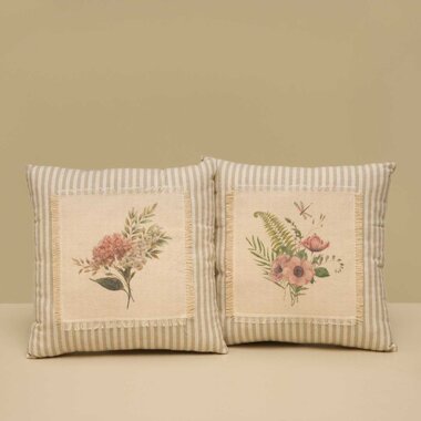 Meravic Floral Pillow Beige/Cream      T5384