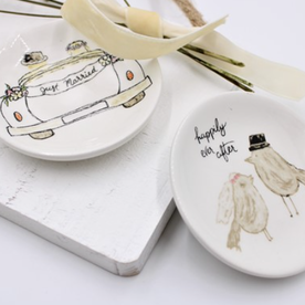 Tawyna North 3" Ceramic Wedding Trinket   TN2047A