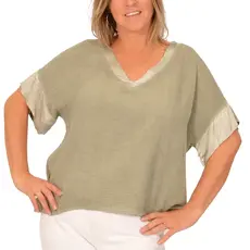 Catherine Lillywhite's Green  Satin Edge Tee  Made in Italy  ITEL809903GR