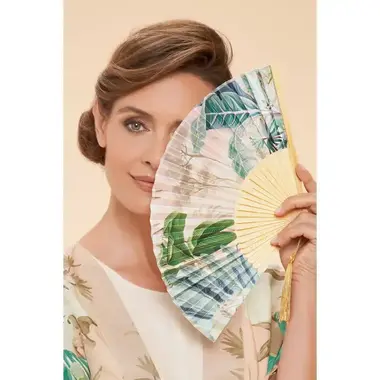 Powder Satin Fan Oasis in Coconut  FAN16