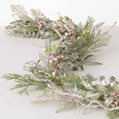Sullivans PINE AND BERRY GARLAND    CLBGD