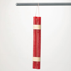 Sullivans CRANBERRY HANGING TAPER Burn Time 15 Hrs  CT120CRB