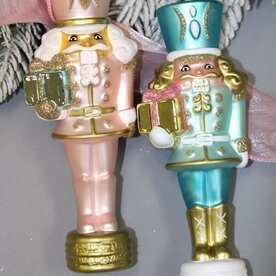 Trade Cie 2.65x7" Glass Nutcracker Ornament    CM1200A