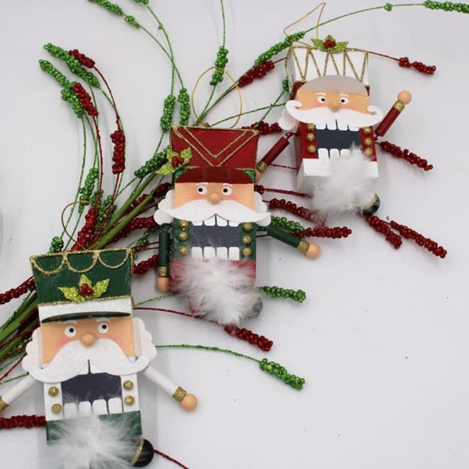 5.25" Metal Nutcracker Ornament Red/Green    CM1016A loading=