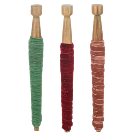 Ganz 180" Holiday Ribbon on Wood Needle (1)  MX196648