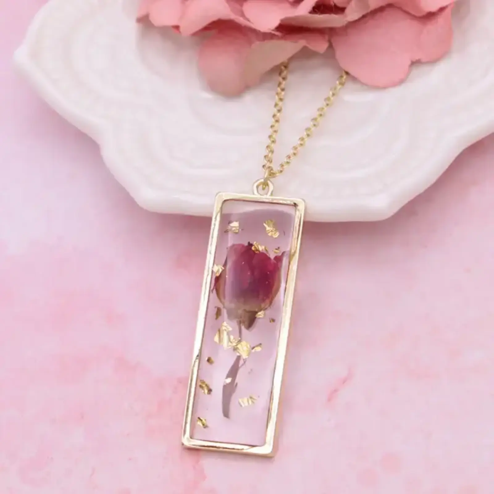 ZAD Gold Bar Red Dried Flower Necklace  N5561 loading=
