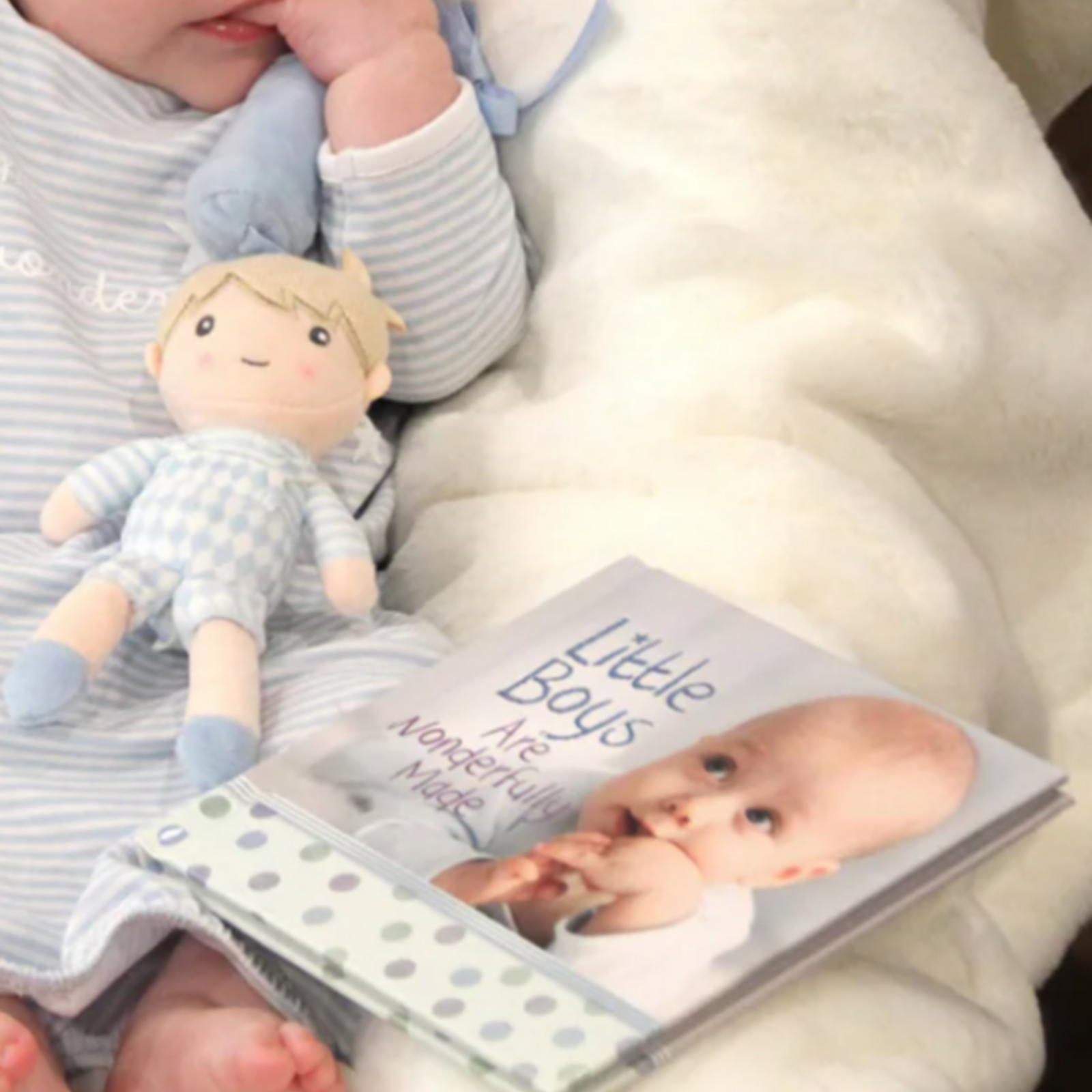 London Bridge Little Boys are Wonderfully Made Gift Set loading=